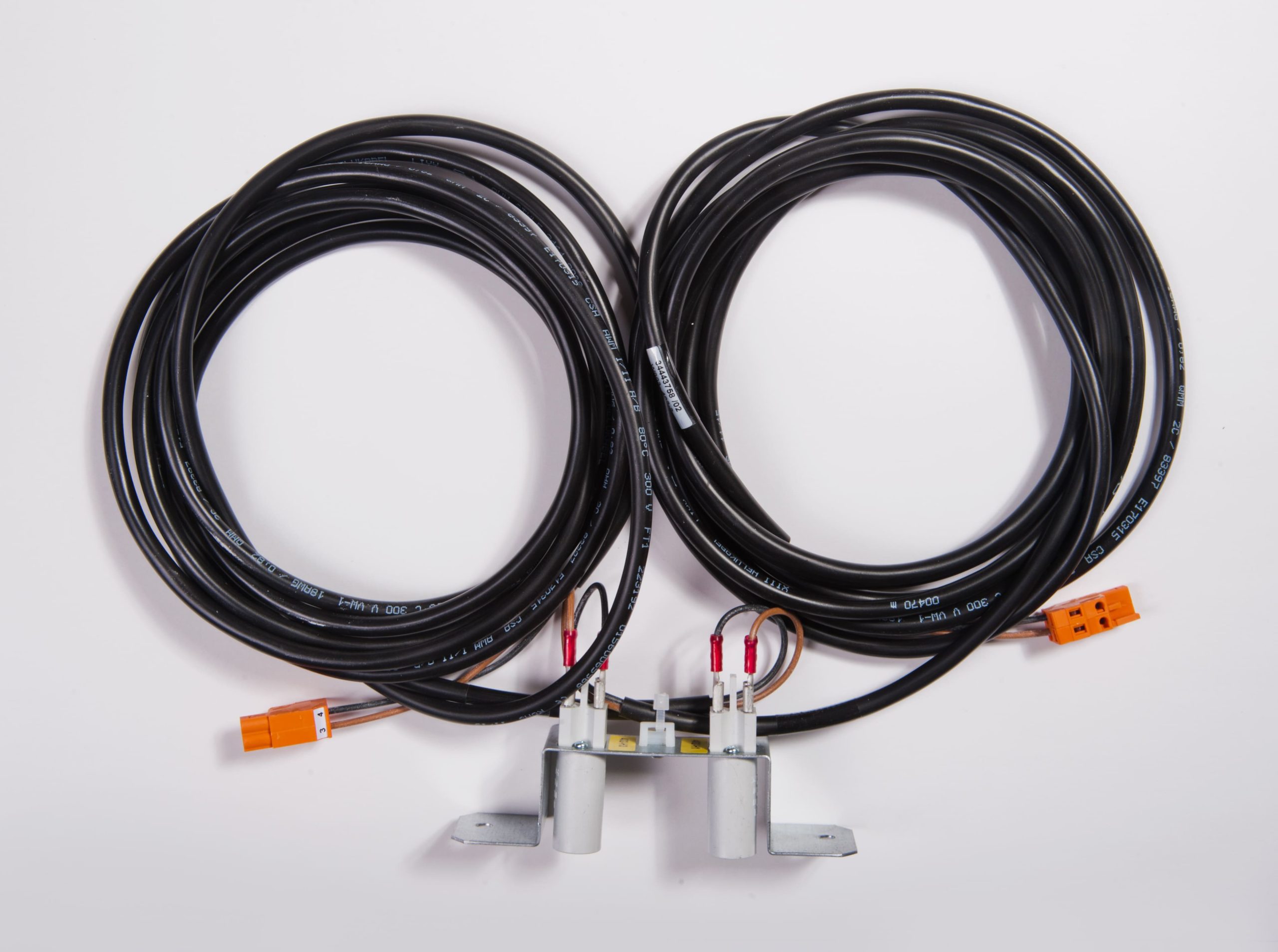 Quality inspection at Fastron Hungária – cable processing (2)